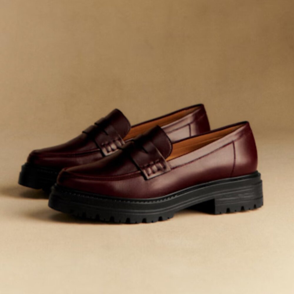 Sezane Albane Loafers - Glossy Burgundy - near new